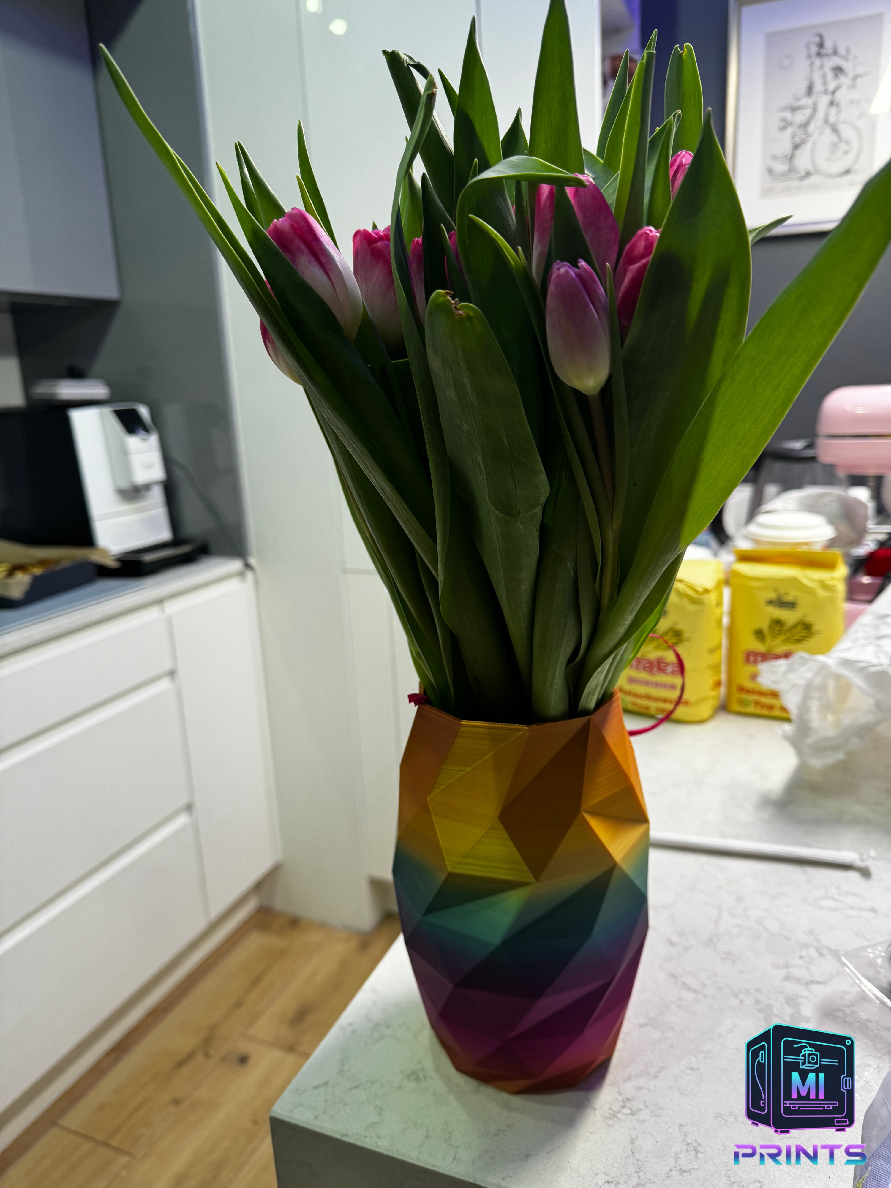 Geometric Stone Shape Vase Planter [3d Printed[ MI PRINTS